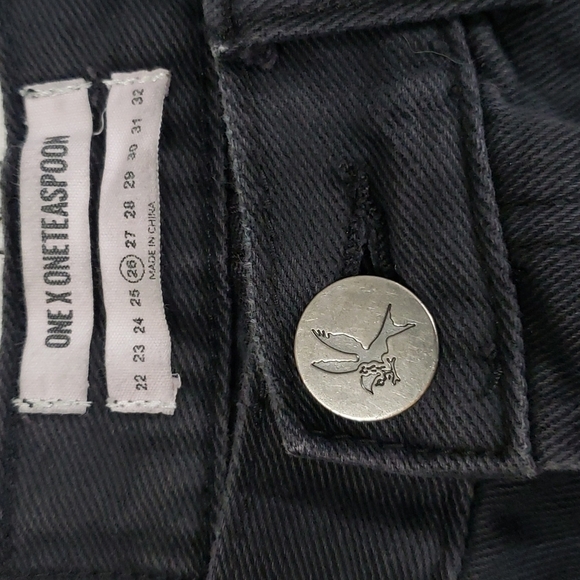 ONE TEASPOON Black Distressed Button Fly Shorts - Picture 4 of 5